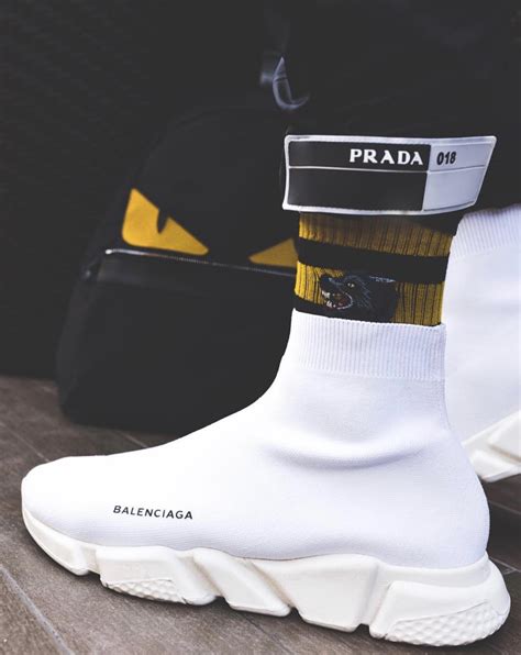 fake balenciaga speed trainers